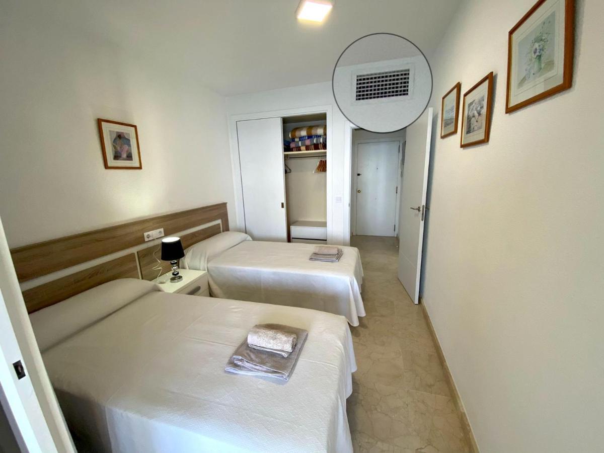 Apartamento Torre Levante, Primera Linea De Playa Benidorm Exterior foto