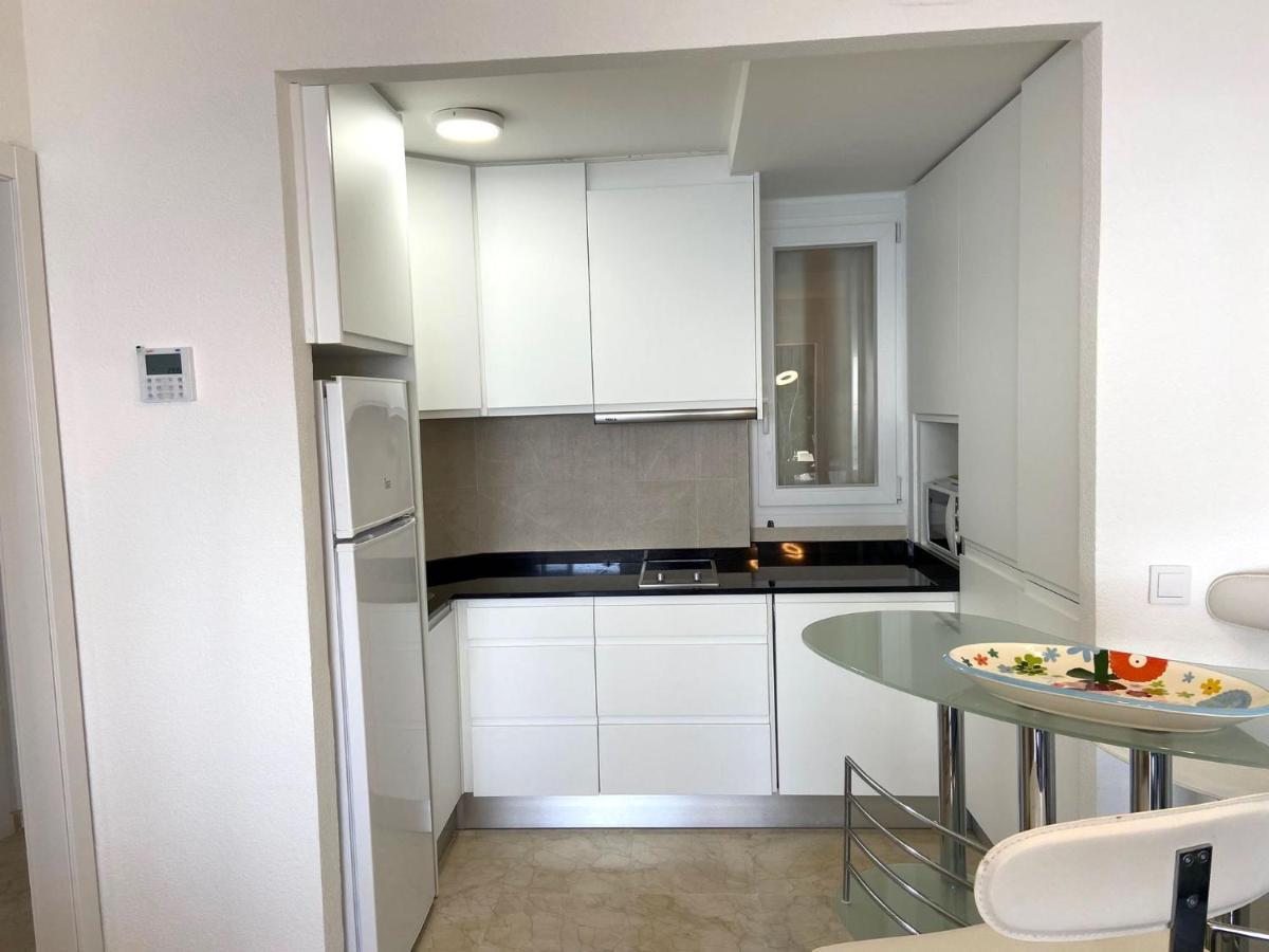 Apartamento Torre Levante, Primera Linea De Playa Benidorm Exterior foto