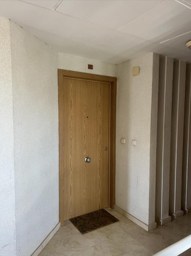 Apartamento Torre Levante, Primera Linea De Playa Benidorm Exterior foto